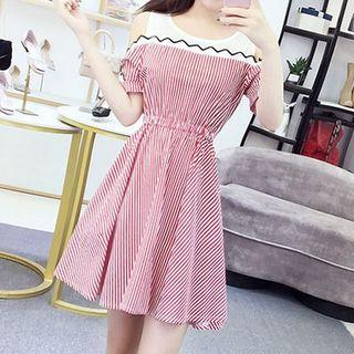 Color-block Striped Short-sleeve A-line Dress