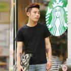 Round-neck Slim-fit T-shirt