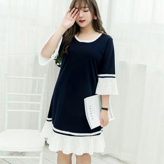 Pleated Hem Bell-sleeve A-line Dress