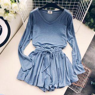 Set: Long-sleeve V-neck T-shirt + Drawstring Shorts