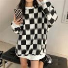 Checkerboard Pattern Sweatshirt Black & White - One Size