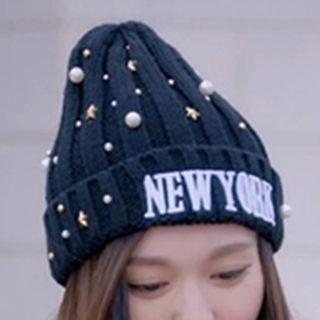Lettering Embellished Beanie