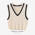 V-neck Two Tone Striped Cropped Vest