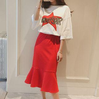 Set: Star Short-sleeve Top + Ruffle Midi Skirt