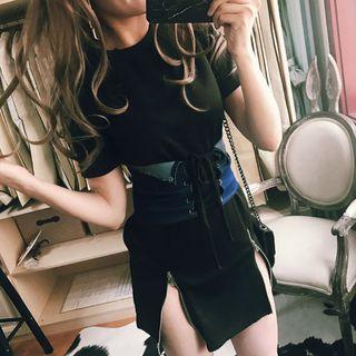 Short-sleeve Zip-front Dress With Belt