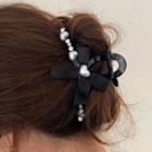 Heart Faux Pearl Bow Hair Clamp Black - One Size