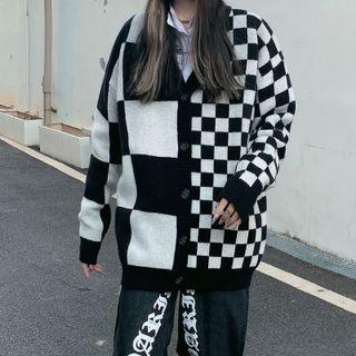 V-neck Checkered Asymmetrical Button-up Cardigan