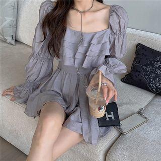 Long-sleeve Square-neck Blouse / Shorts