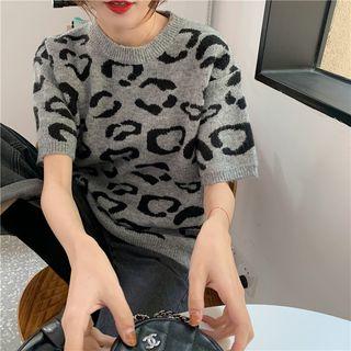 Leopard Print Short Sleeve Sweater