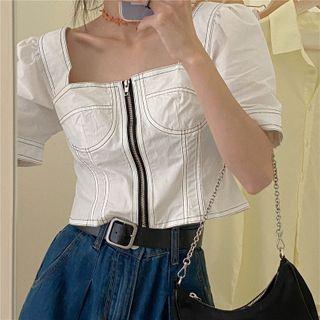 Short-sleeve Zip Blouse