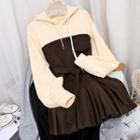 Color-block Hooded Pleated Dress