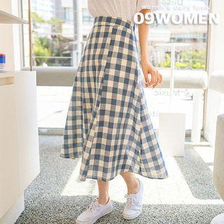 Plus Size Band-waist Gingham Flared Skirt