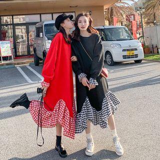 Plaid Panel Midi Sweatshirt Dress
