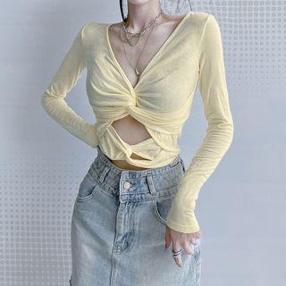 V-neck Cutout Cropped T-shirt