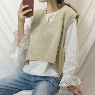 3/4-sleeve Perforated Top/ Cropped Knit Vest