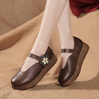 Flower Detail Mary Jane Platform Shoes