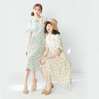 Short-sleeve Floral A-line Midi Pleated Dress