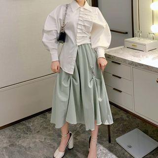 Lantern-sleeve Ruffled Shirt / High-waist Chain Accent Skirt