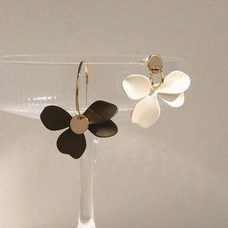 Flower Asymmetrical Drop Earring
