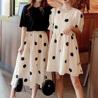 Dotted Short-sleeve A-line Dress / Midi Skirt