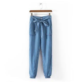 Tie-waist Jeans