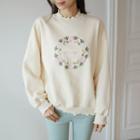 Lettuce-edge Flower-embroidered Sweatshirt