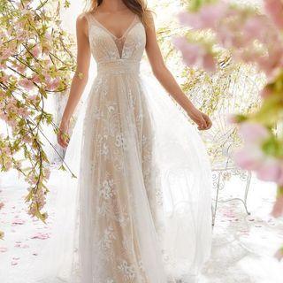 Sleeveless Faux Pearl Floral Embroidered Wedding Gown