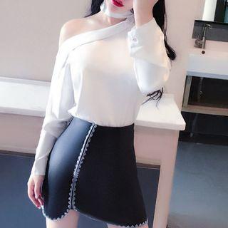 Choker-neck One-shoulder Blouse