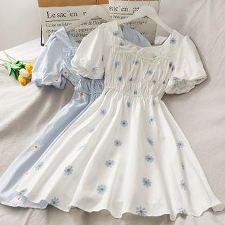 Daisy-print Ruched Midi Dress