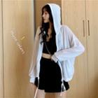 Long Sleeve Hooded Jacket / Cropped Camisole Top / Sport Shorts