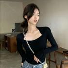 Square-neck Slim-fit Plain Top