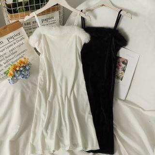 Sleeveless Furry-trim Velvet Mini Dress