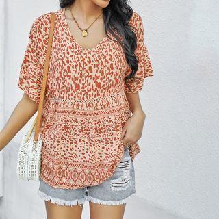 Short Sleeve V-neck Leopard Print Loose-fit Top