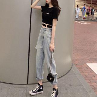Short-sleeve Buckled Crop T-shirt / Distressed Harem Jeans / Set