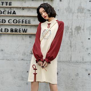 Two-tone Rabbit Embroidered Long-sleeve Dress