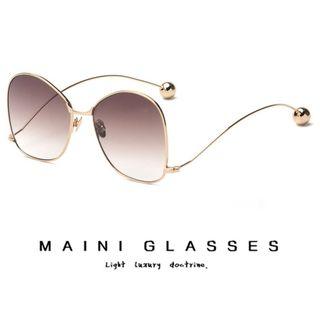 Oversized Glasses / Sunglasses