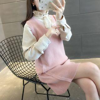 Set: Ruffle Trim Blouse + Sleeveless Knit Dress