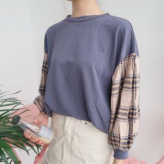 Plaid Sleeve Sweatshirt