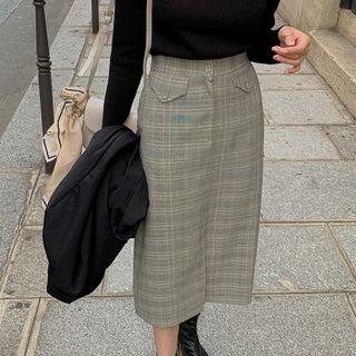 Flap Slit-front Long Plaid Skirt