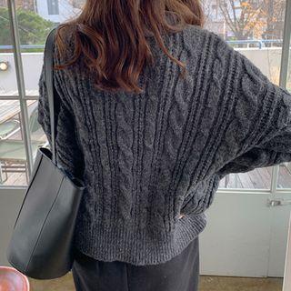 Colored Cable-knit Boxy Sweater