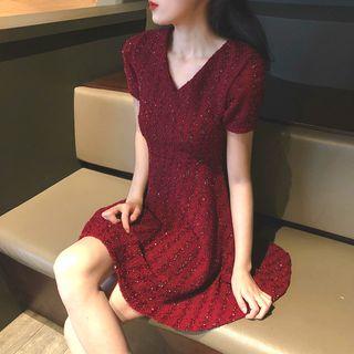 Striped V-neck Short-sleeve Slim-fit Dress