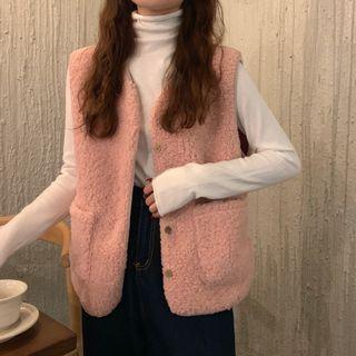 Long-sleeve Turtleneck Top / Fleece Button Vest