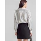 Plus Size Arrow Patterned Sleek Shirt