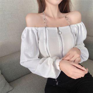 Chained Off-shoulder Cropped Blouse