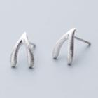 925 Sterling Silver V Shaped Earring