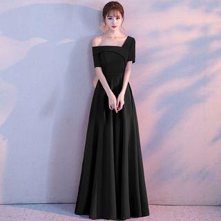 Single Shoulder A-line Evening Gown
