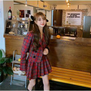 Cropped Plaid Double-breasted Blazer / Pleated Mini A-line Skirt