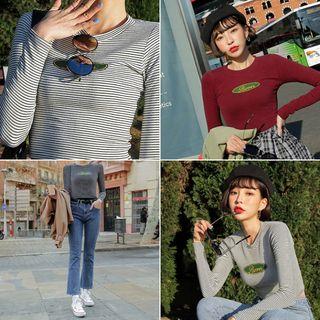 Printed Stripe Slim Cropped Top