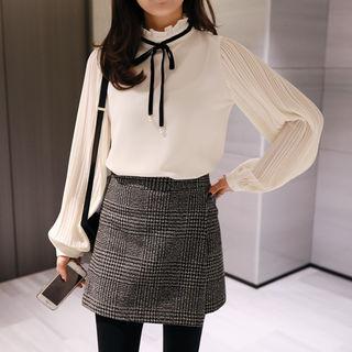 Velvet Tie-neck Pleat-sleeve Blouse