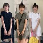 Short-sleeve Plain Slim-fit Zip Dress